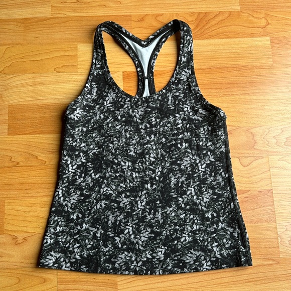 Lululemon cool racer back tank top - Picture 2 of 4